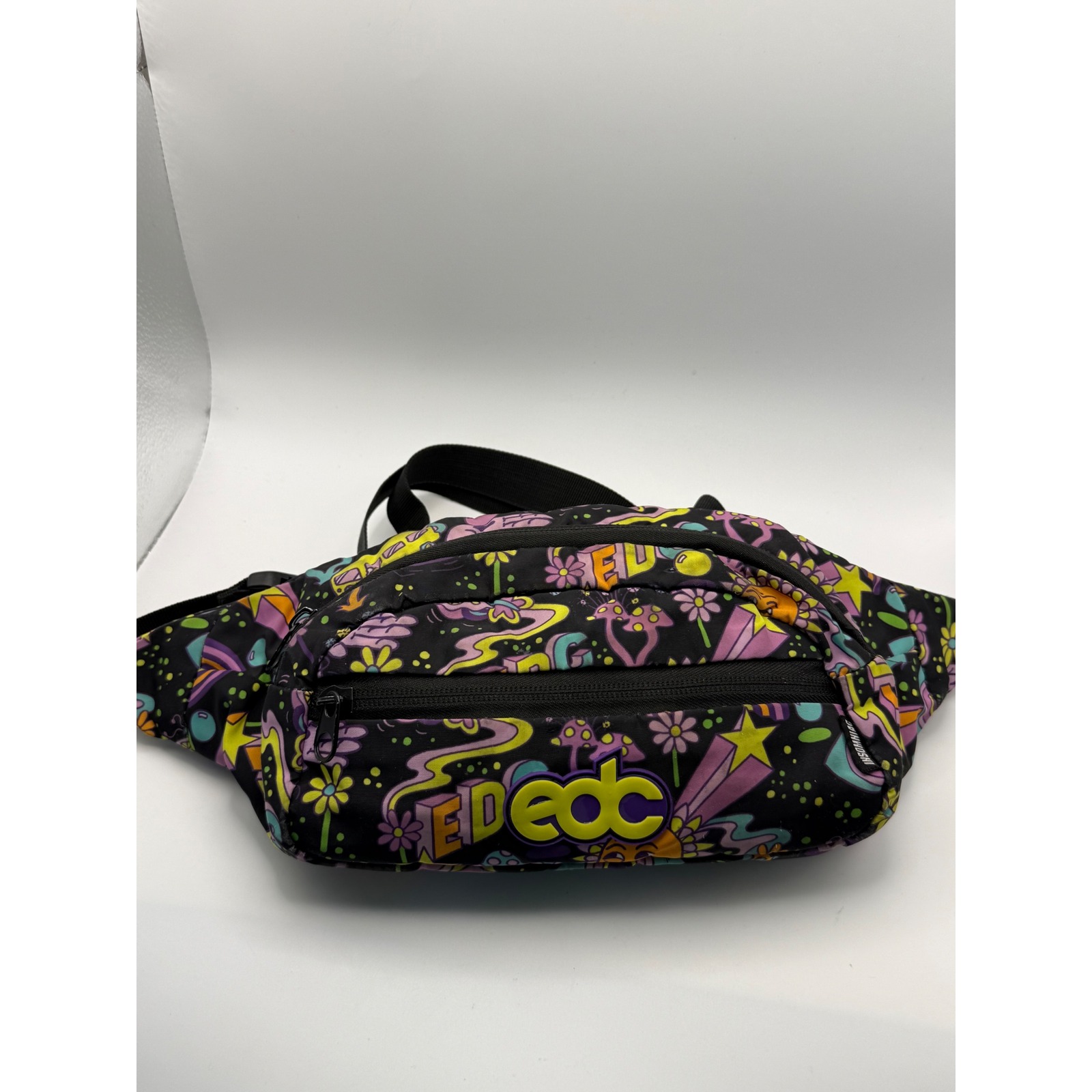Insomniac Edc Electric Daisy Carnival Psychedelic Mushroom Fanny Pack Black